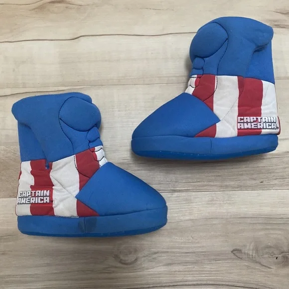 Marvel Captain America Boots Slippers Size M Boys. Size 7/8. - Picture 5 of 9